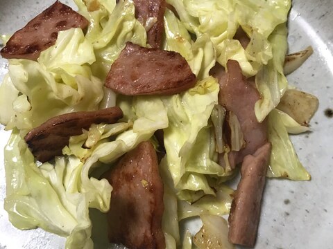 ミートローフとキャベツ炒め